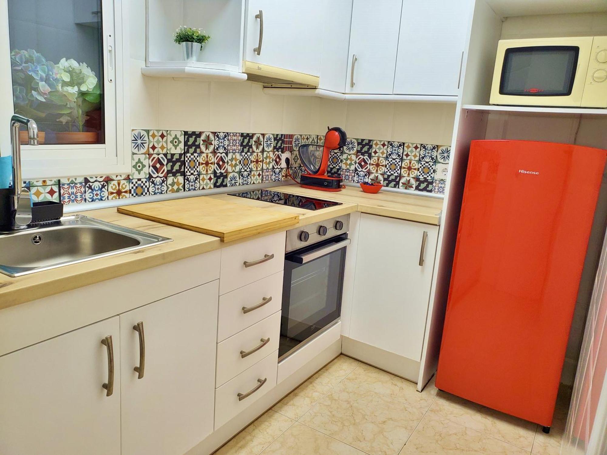 Apartamento Centrico Con Patio Privado Tarragona Bagian luar foto