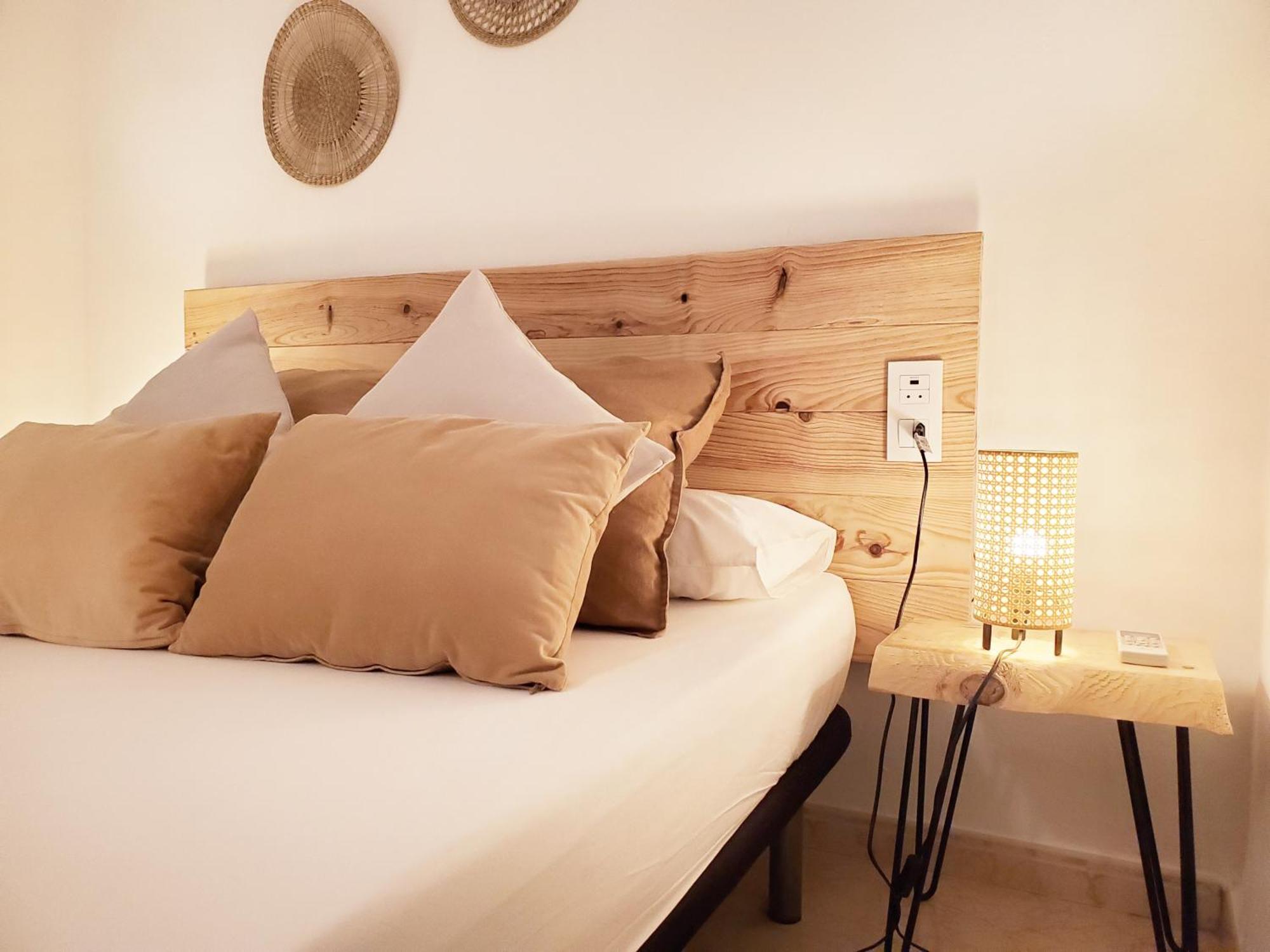 Apartamento Centrico Con Patio Privado Tarragona Bagian luar foto
