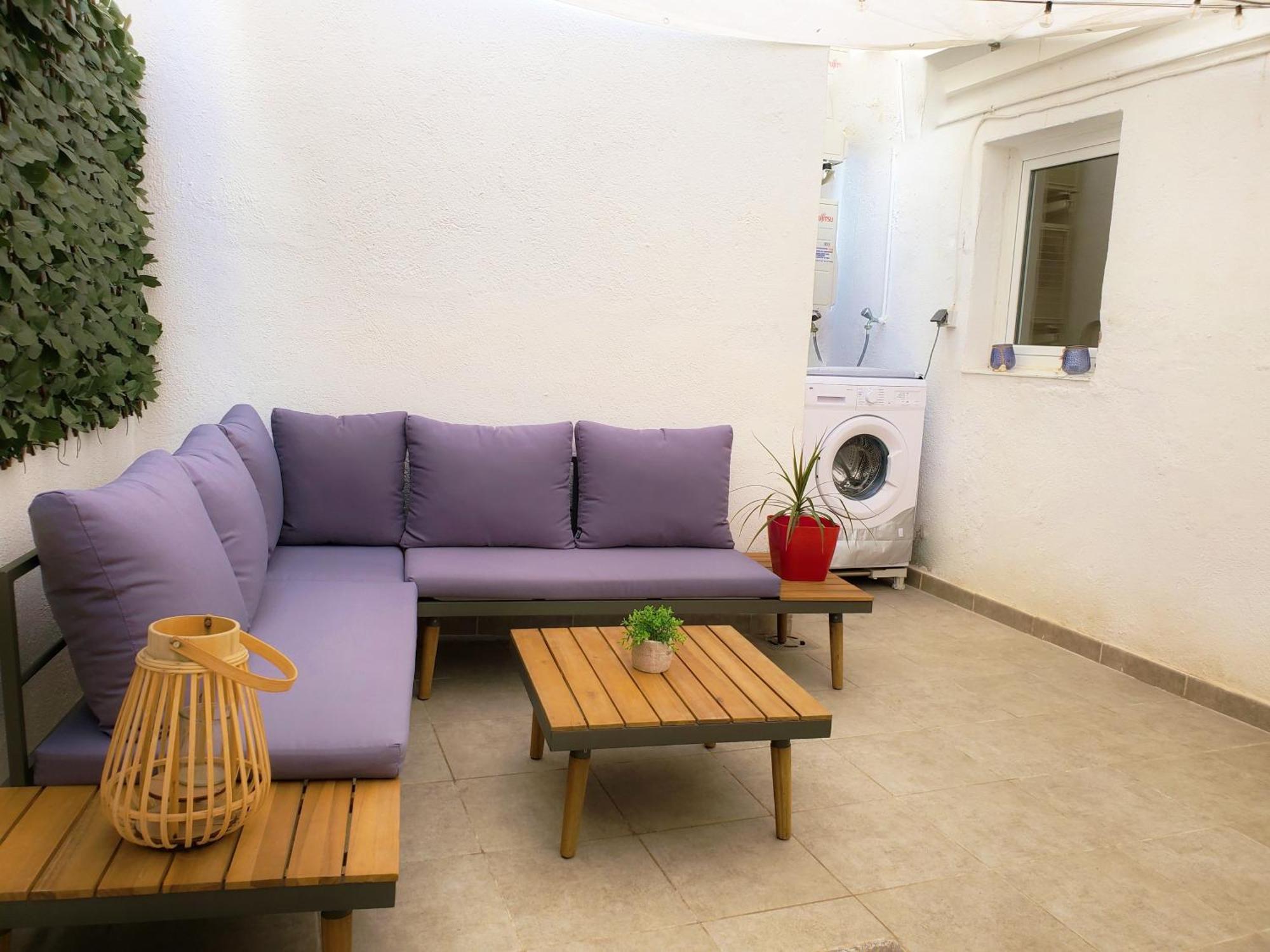 Apartamento Centrico Con Patio Privado Tarragona Bagian luar foto